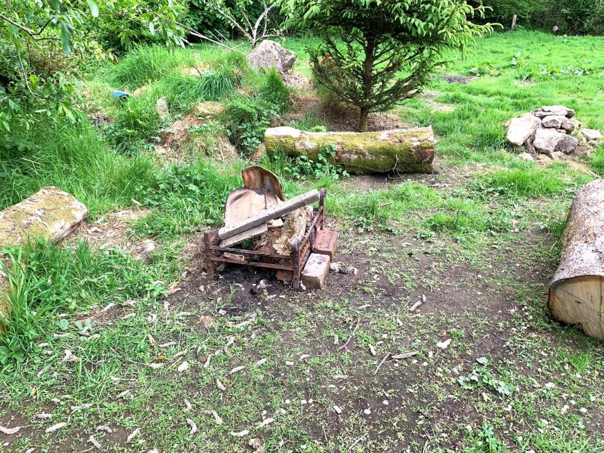 Hotel Genuine Gypsy Hut And Glamping Experience - In The Heart Of Cornwall Gunnislake Esterno foto