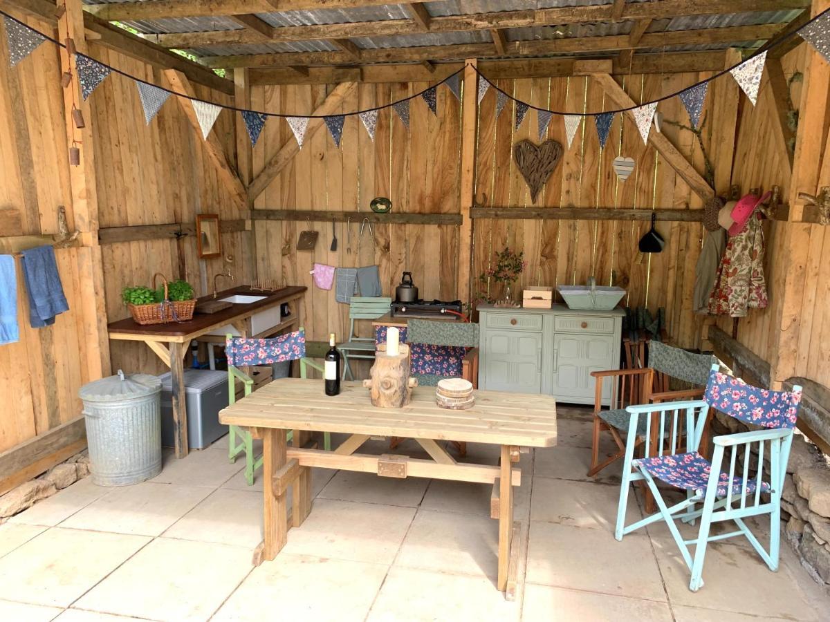 Hotel Genuine Gypsy Hut And Glamping Experience - In The Heart Of Cornwall Gunnislake Esterno foto